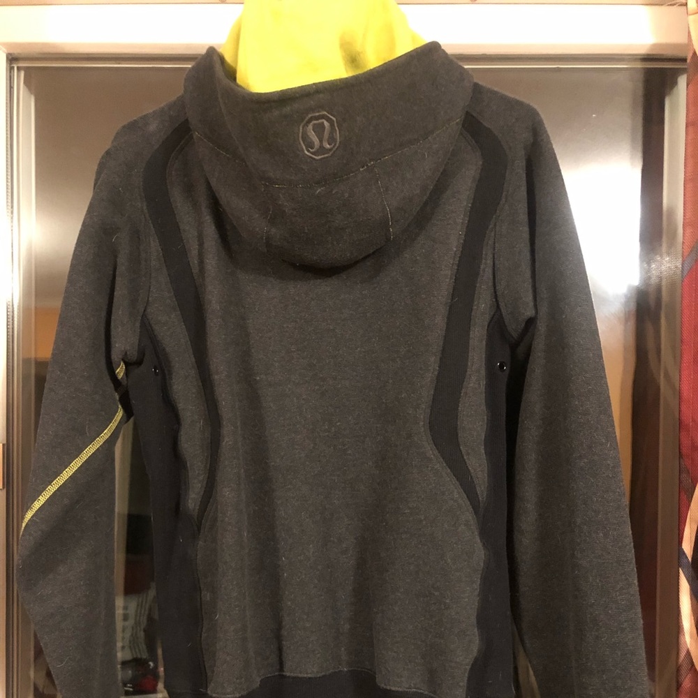 Lululemon running hoodie